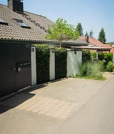 Apartment Woodwood Near Airport Stuttgart