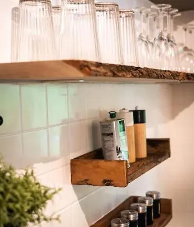 Woodwood Near Airport Stuttgart * Waldenbuch