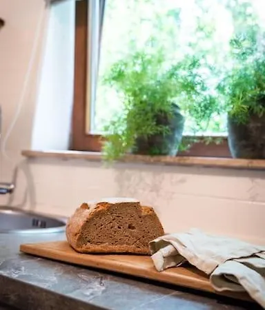 Woodwood Near Airport Stuttgart דירה